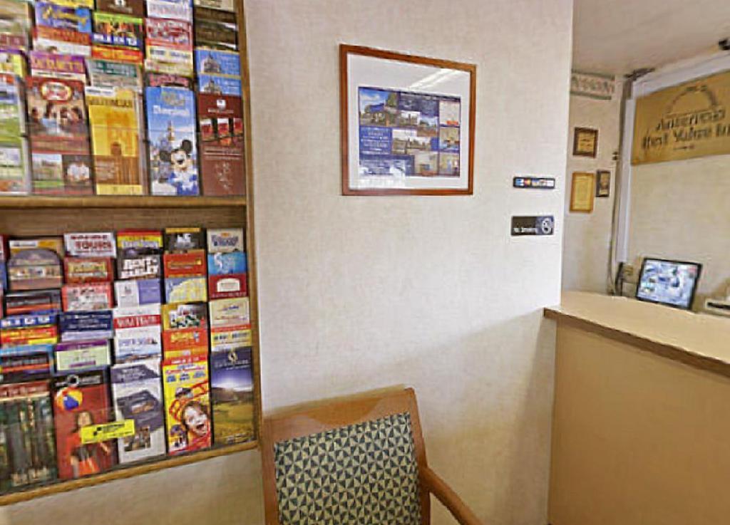 Americas Best Value Inn - Livermore Exterior photo